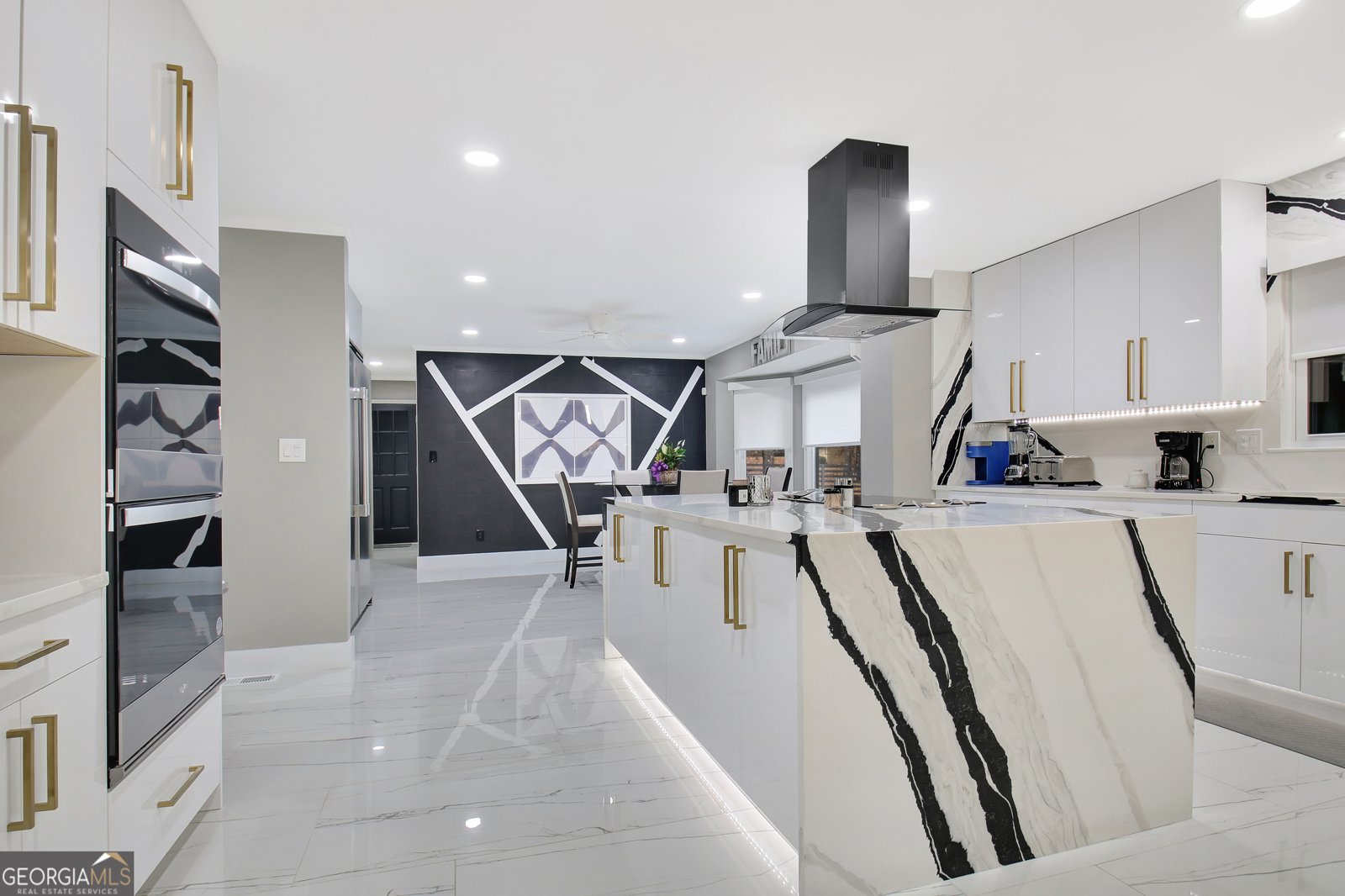 370 Dix Lee On Drive Fayetteville - 94