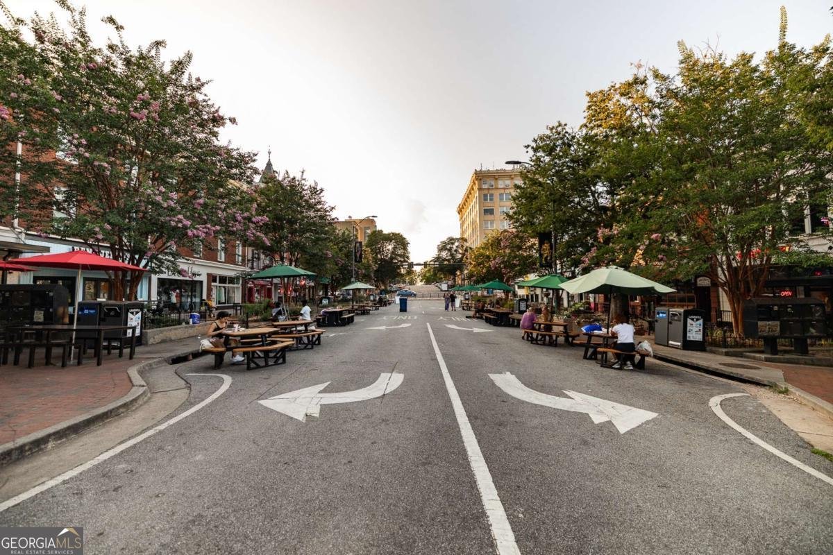 131 Broad Street Athens - 31