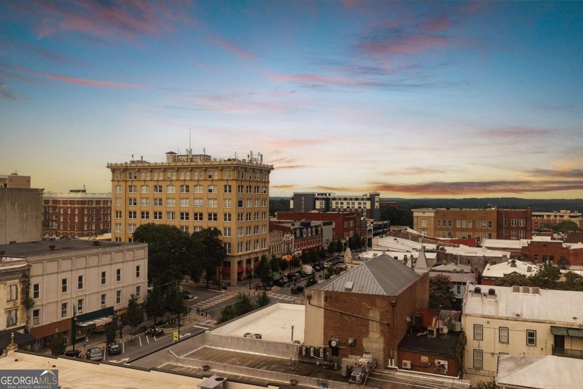 131 Broad Street Athens - 33