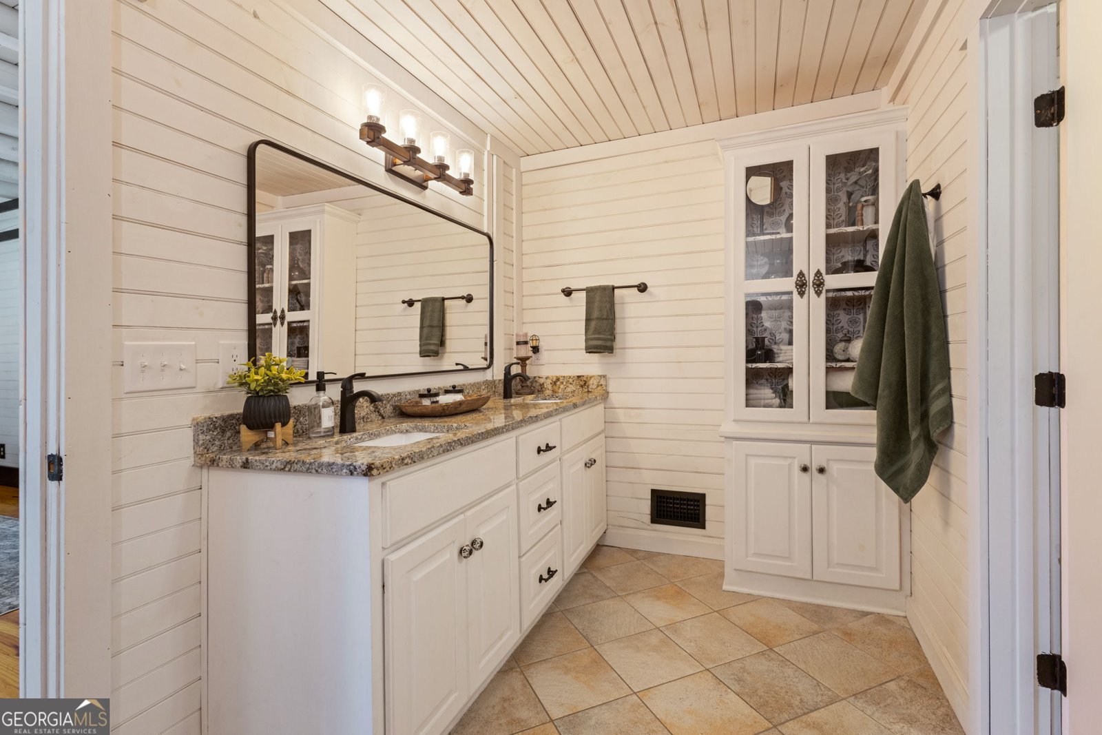 1382 Intermediate Road Harlem - 19