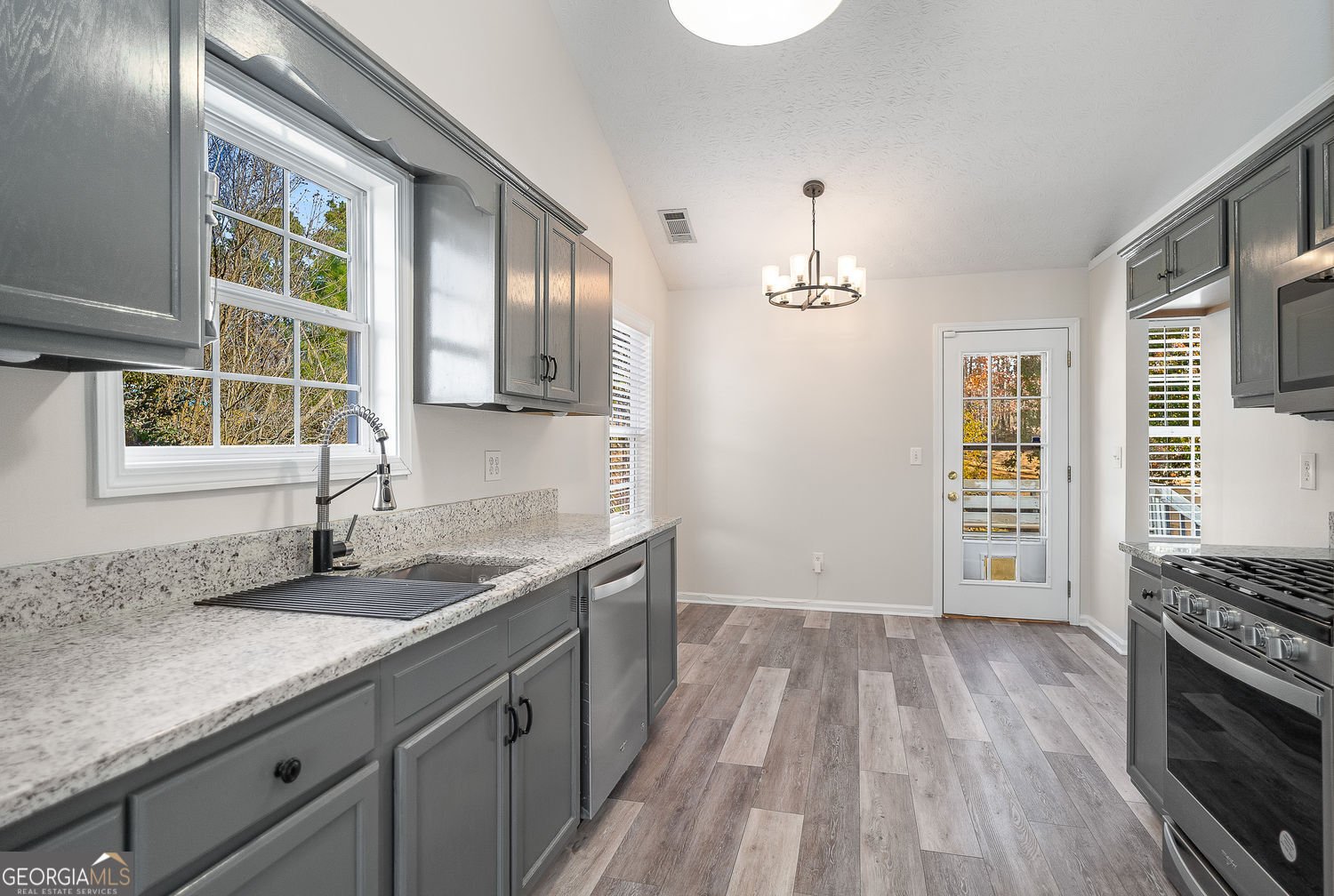 96 McClure Trail Dallas - 14