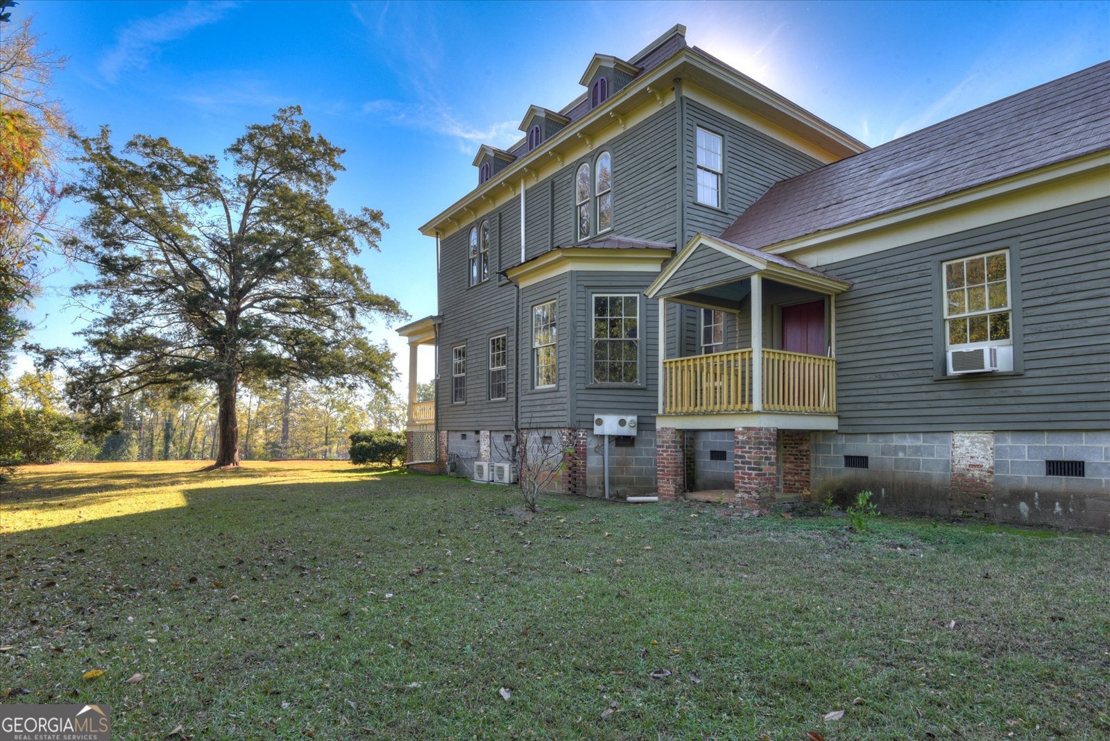 197 Sheppard Drive Edgefield - 76