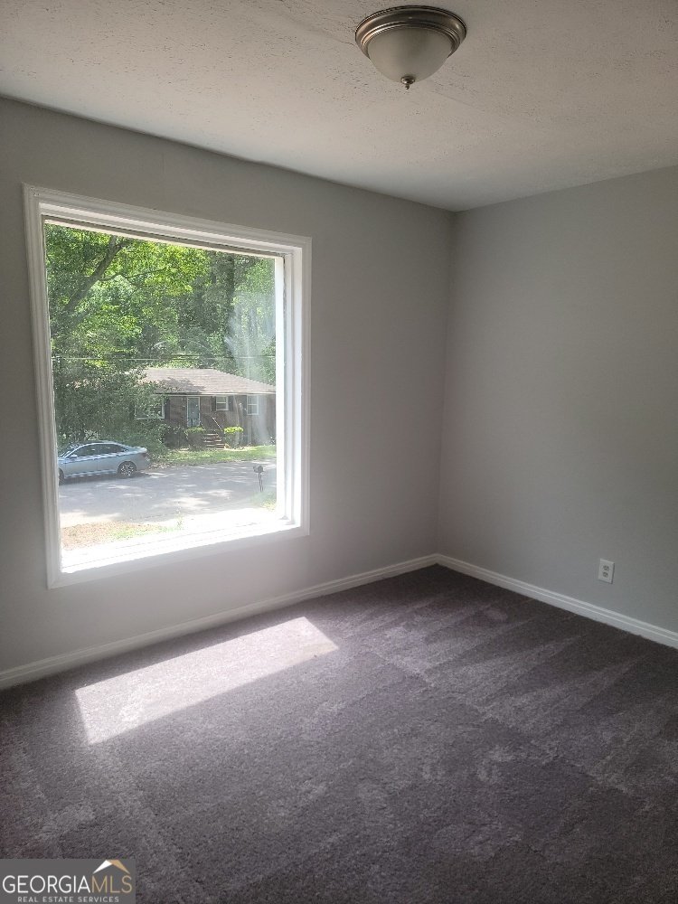 2469 Romain Way East Point - 11