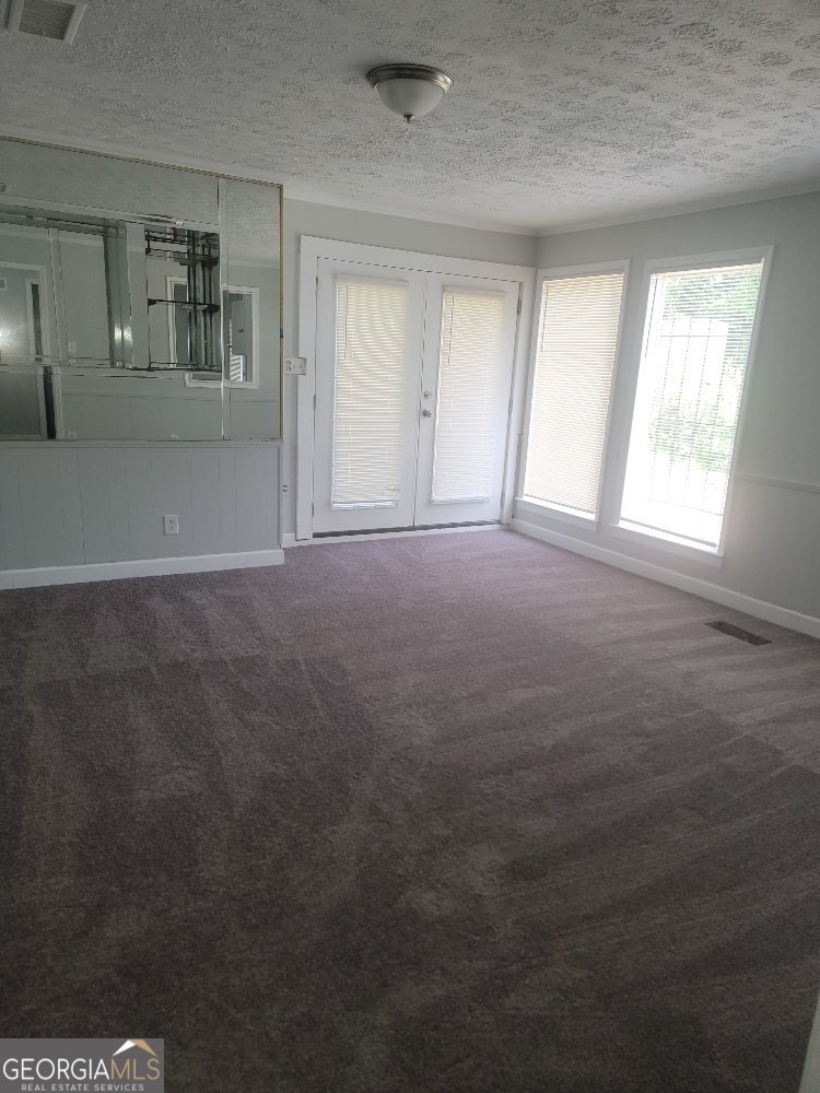 2469 Romain Way East Point - 5