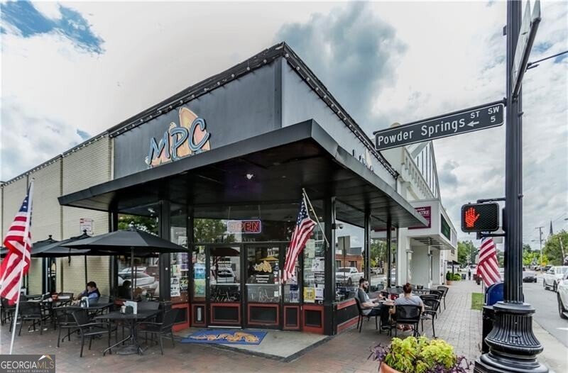 651 Chestnut Hill Road Marietta - 55