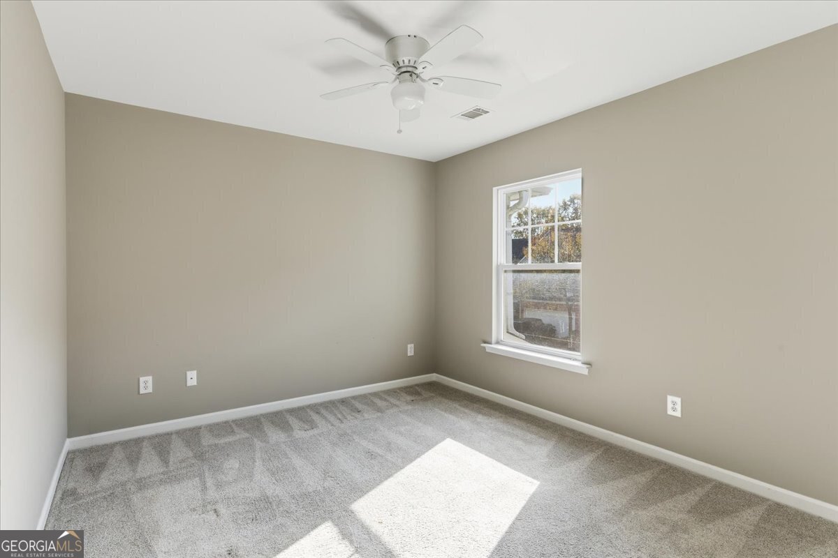 415 MOUNTAIN VIEW Lane Woodstock - 24