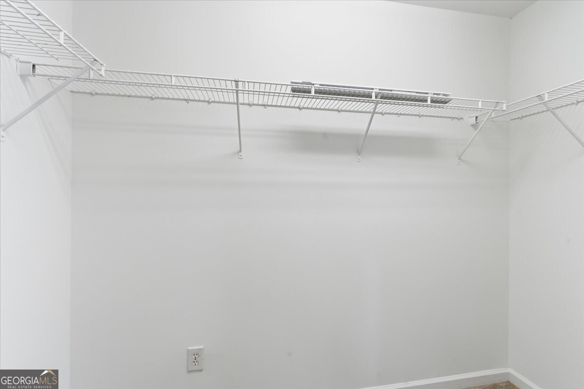 415 MOUNTAIN VIEW Lane Woodstock - 28