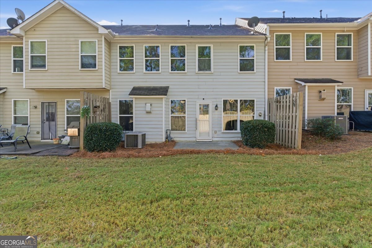 415 MOUNTAIN VIEW Lane Woodstock - 32