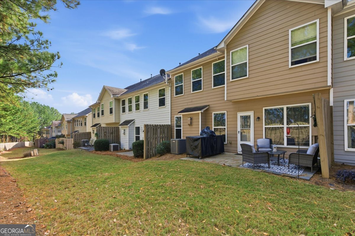 415 MOUNTAIN VIEW Lane Woodstock - 34