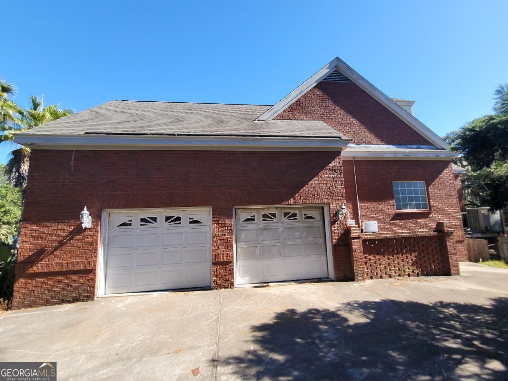 221 Lyman Hall Savannah - 3