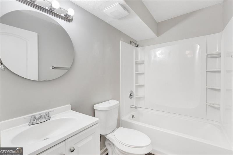 2390 Lawrenceville Highway Decatur - 18