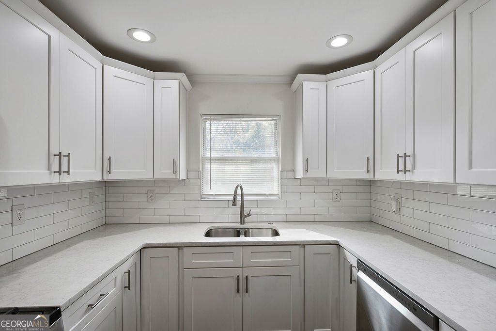 2913 Santa Monica Drive Decatur - 13