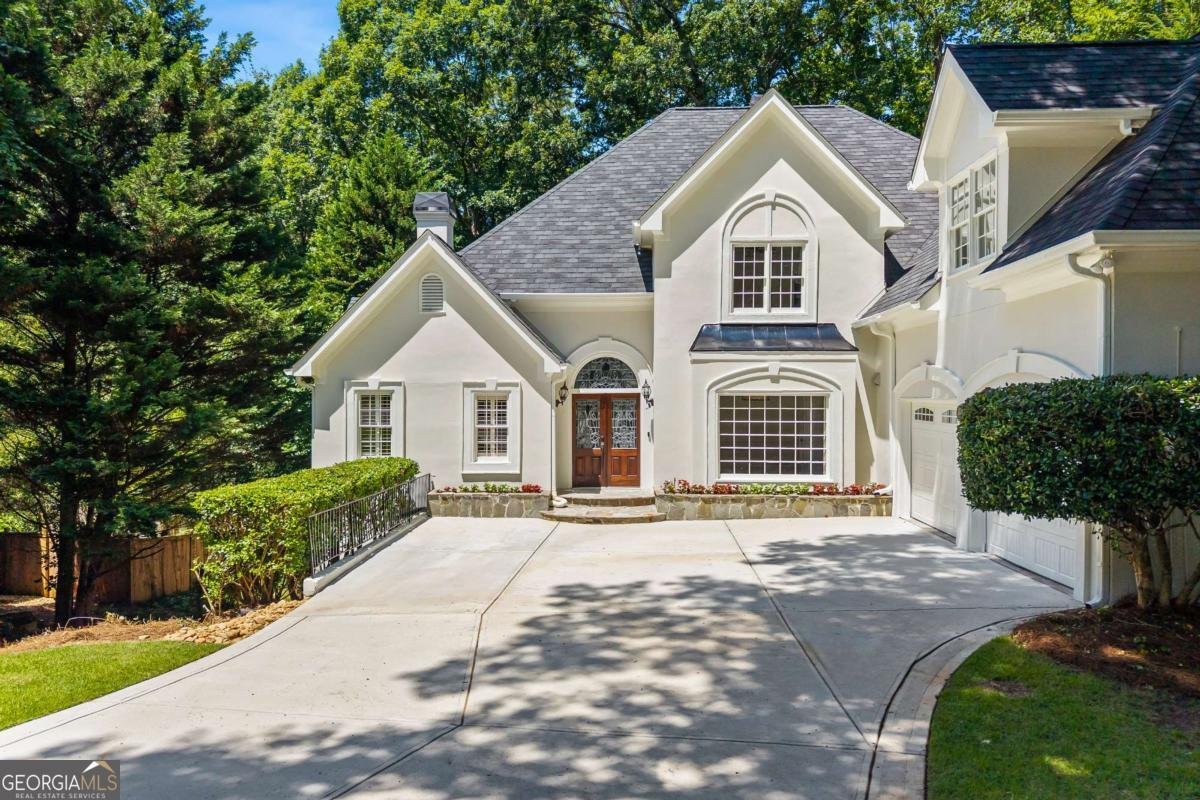 12180 Lonsdale Lane Roswell - 1