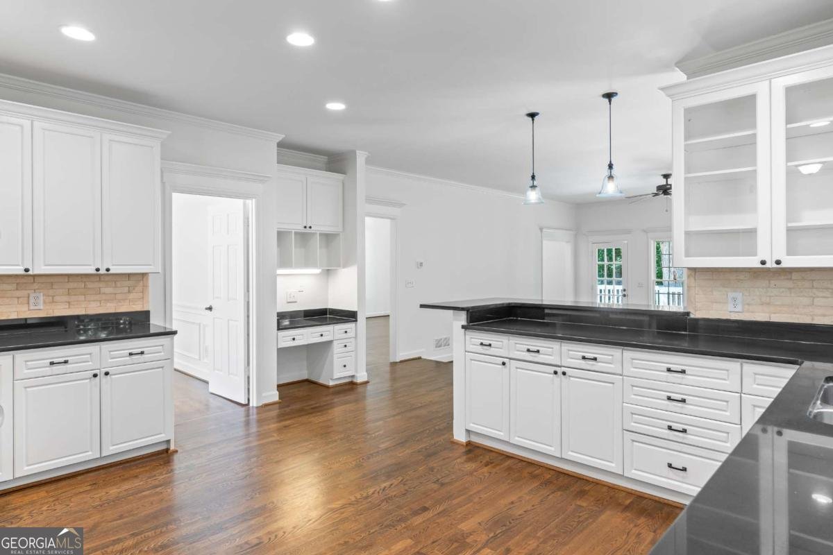 12180 Lonsdale Lane Roswell - 27