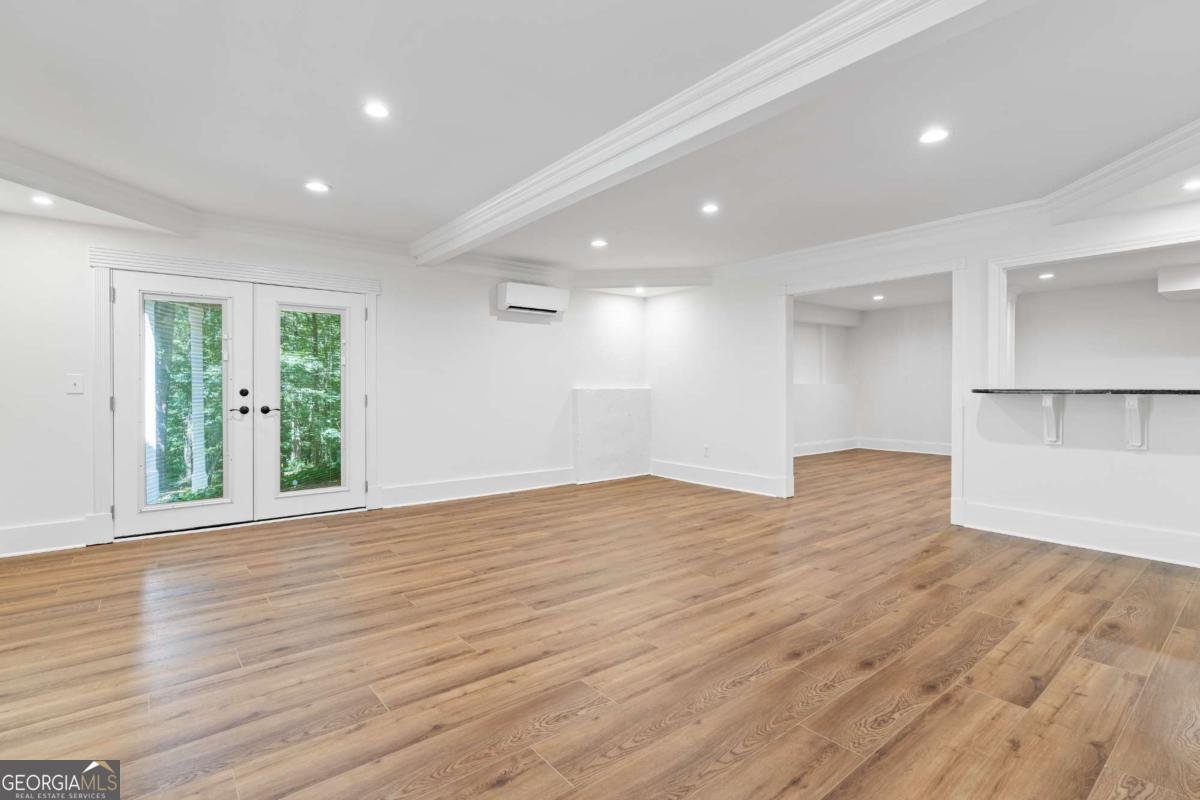 12180 Lonsdale Lane Roswell - 39