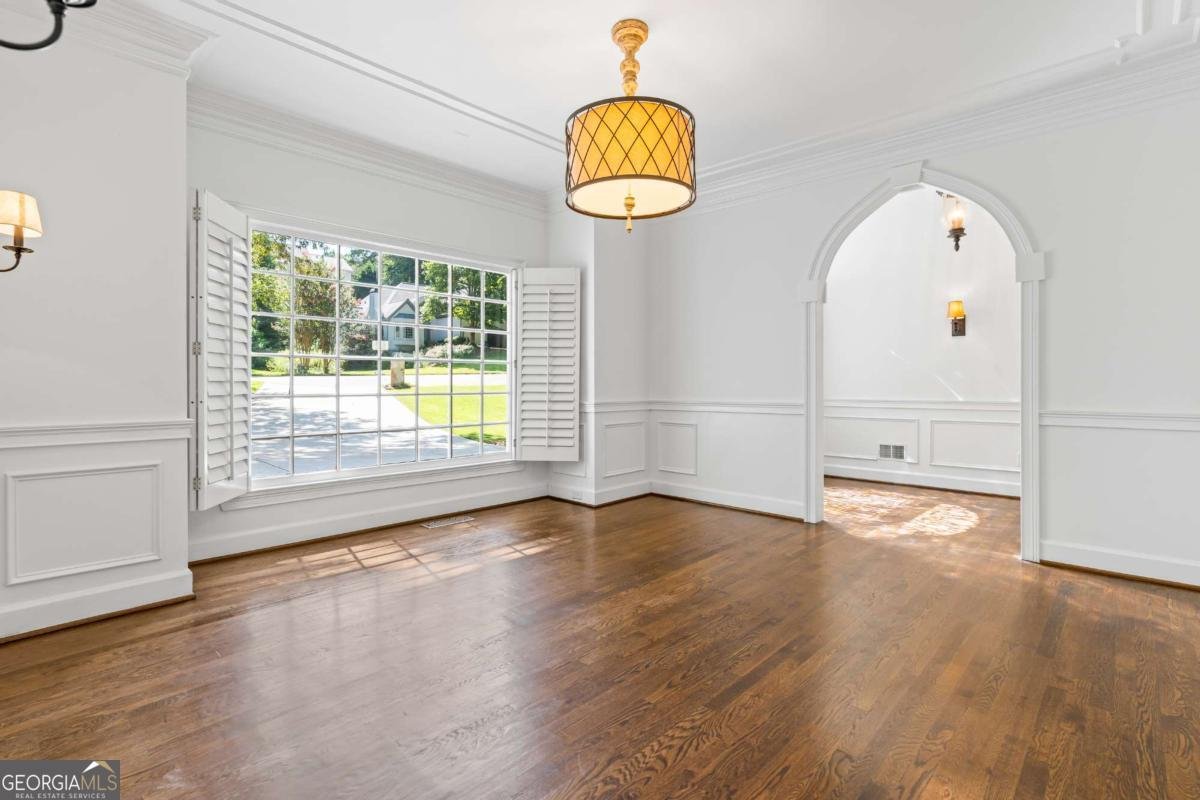 12180 Lonsdale Lane Roswell - 6