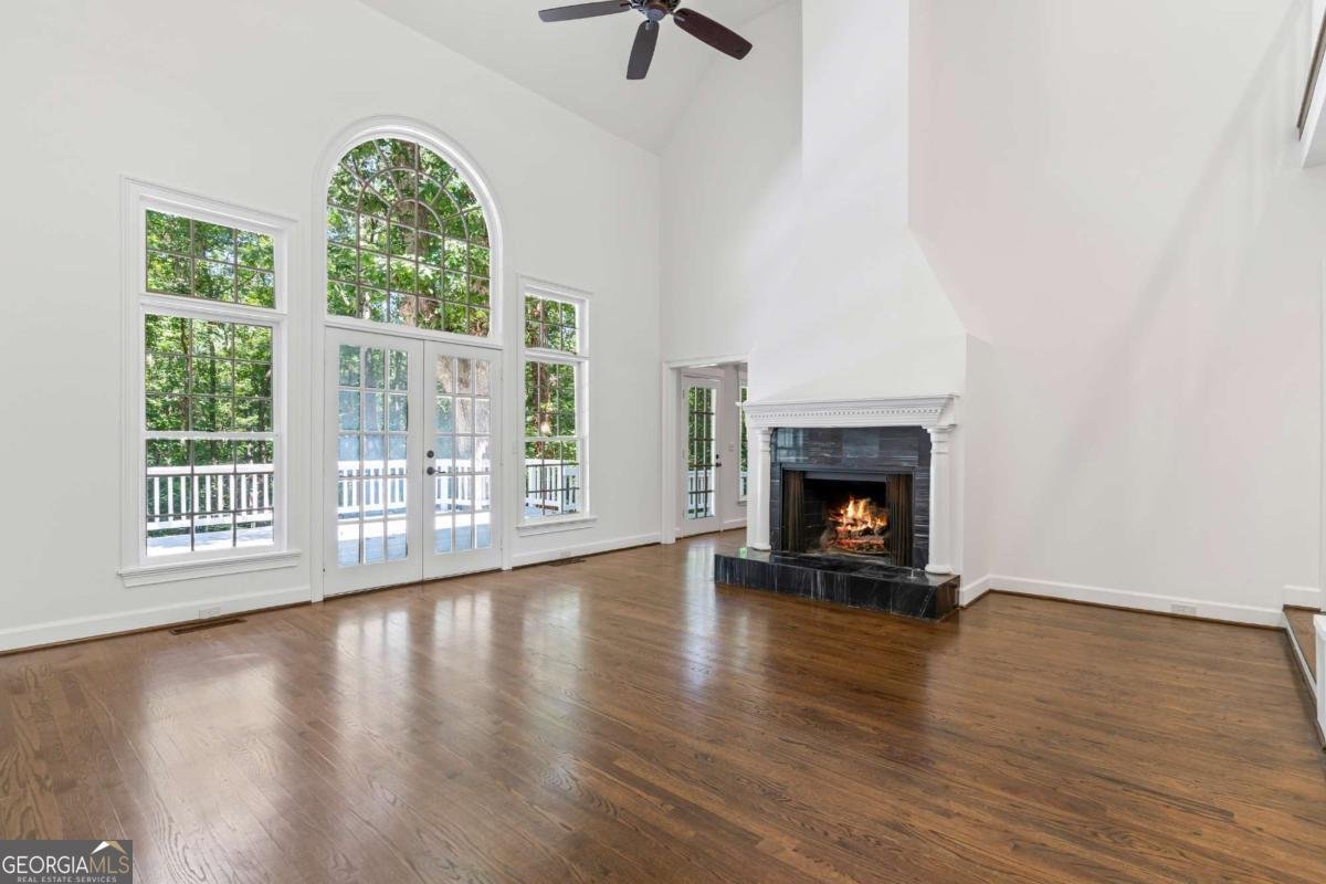 12180 Lonsdale Lane Roswell - 9