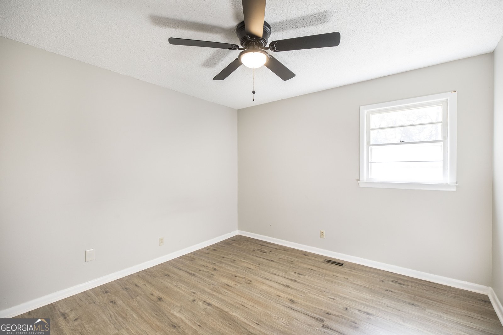 210 Davis Drive Centerville - 20