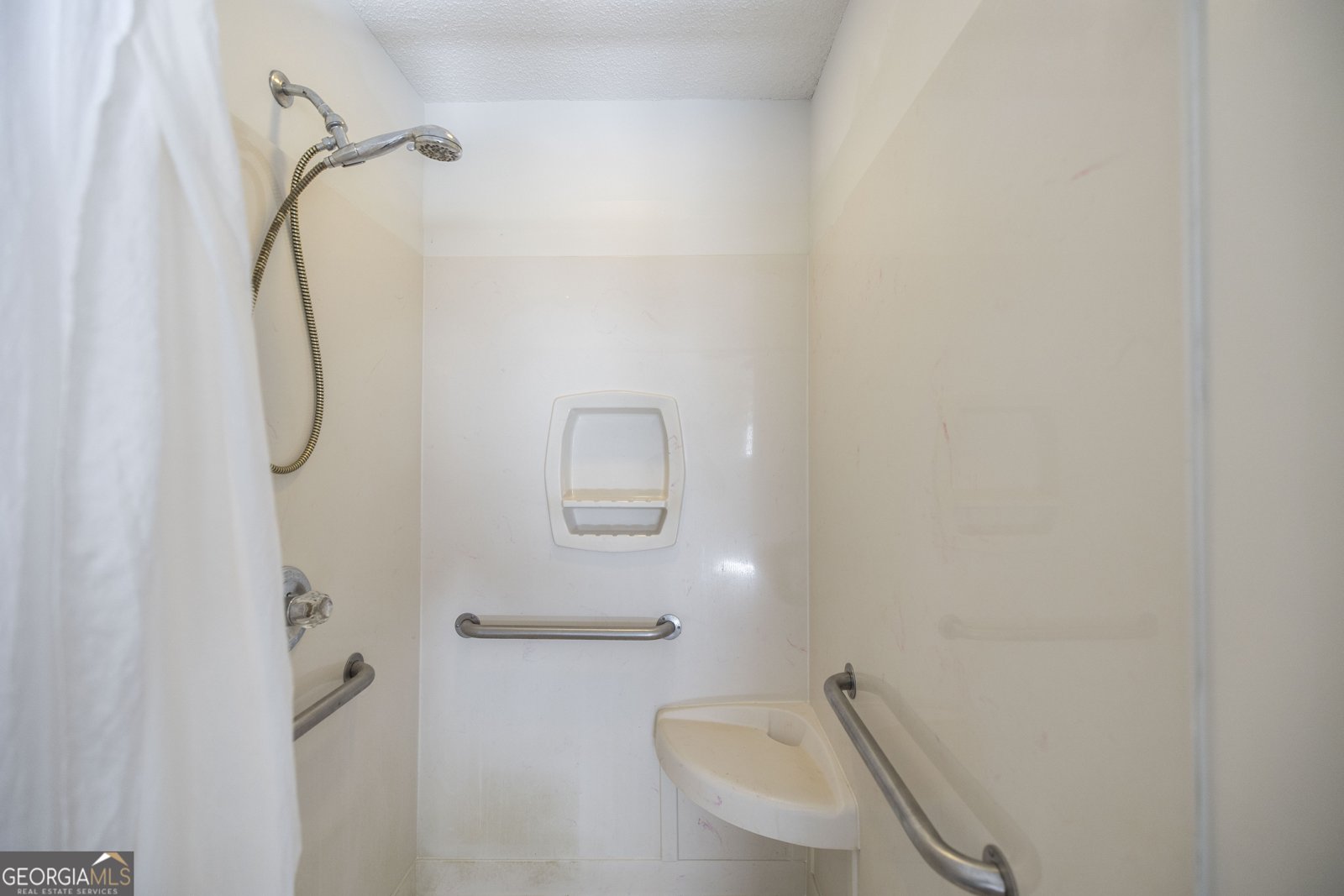 210 Davis Drive Centerville - 25