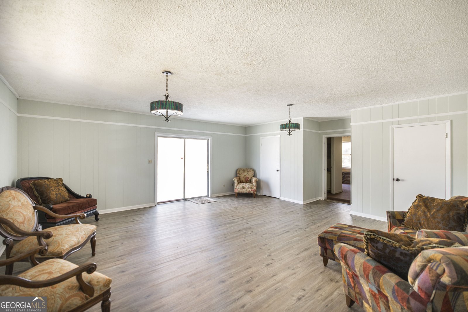 210 Davis Drive Centerville - 27