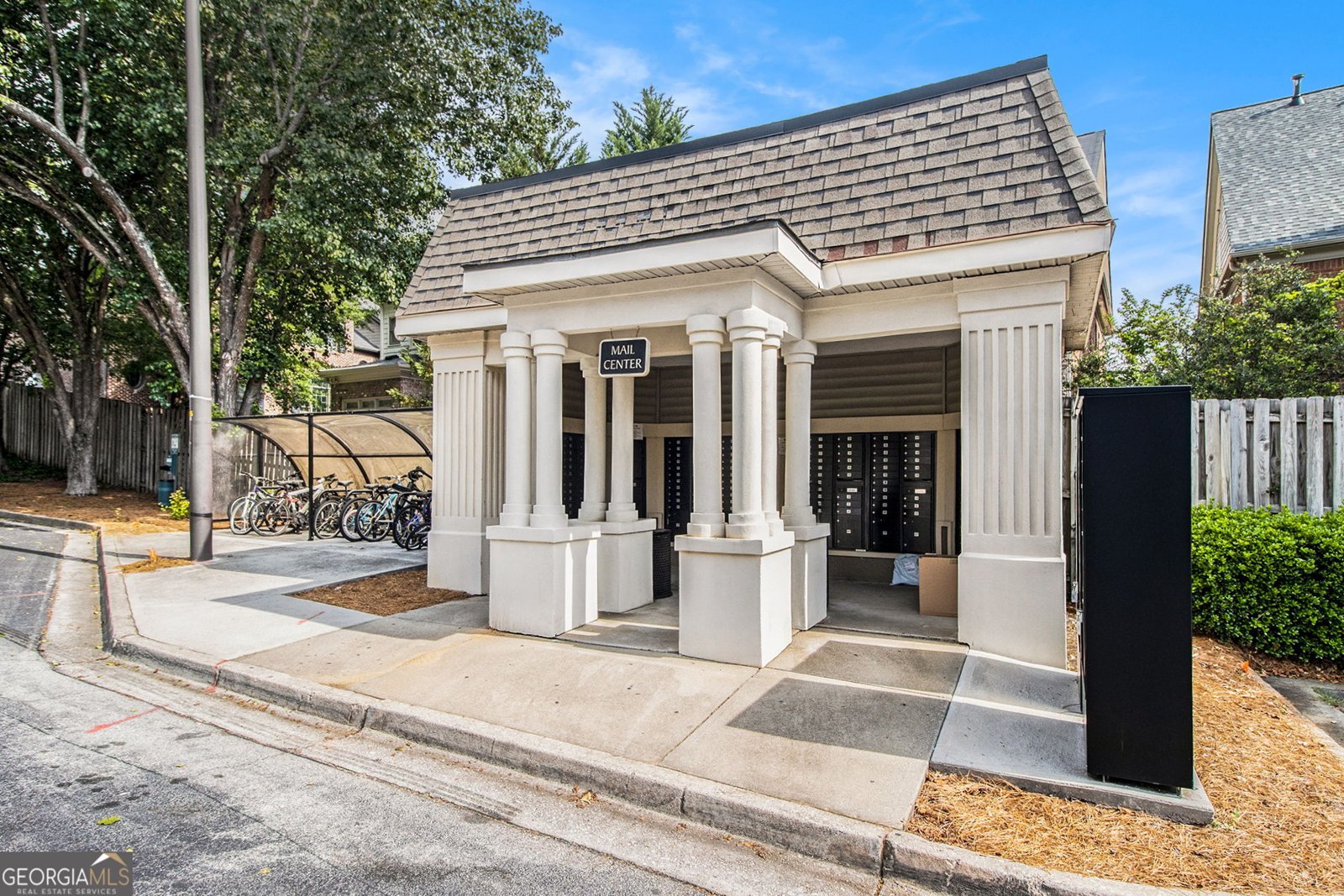 2657 Lenox Road Atlanta - 19