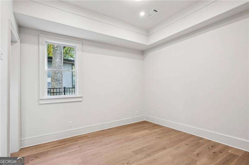 654 Elkmont Drive Atlanta - 19