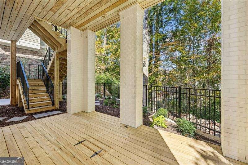 654 Elkmont Drive Atlanta - 21