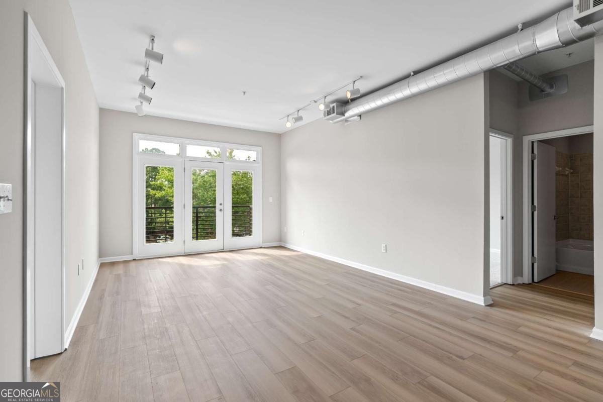 5300 Peachtree Road Atlanta - 10