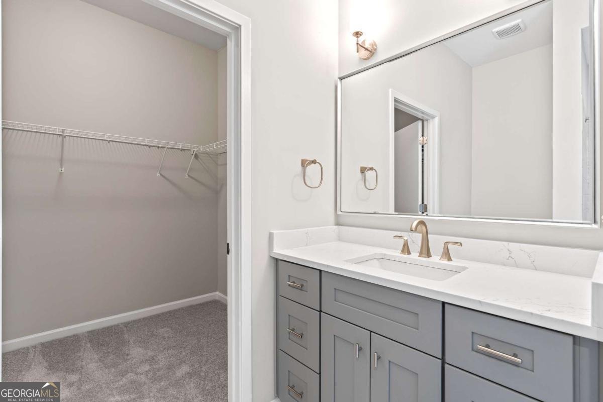 5300 Peachtree Road Atlanta - 28