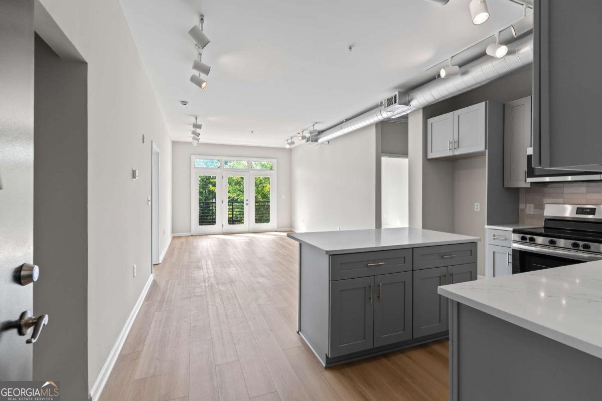 5300 Peachtree Road Atlanta - 3