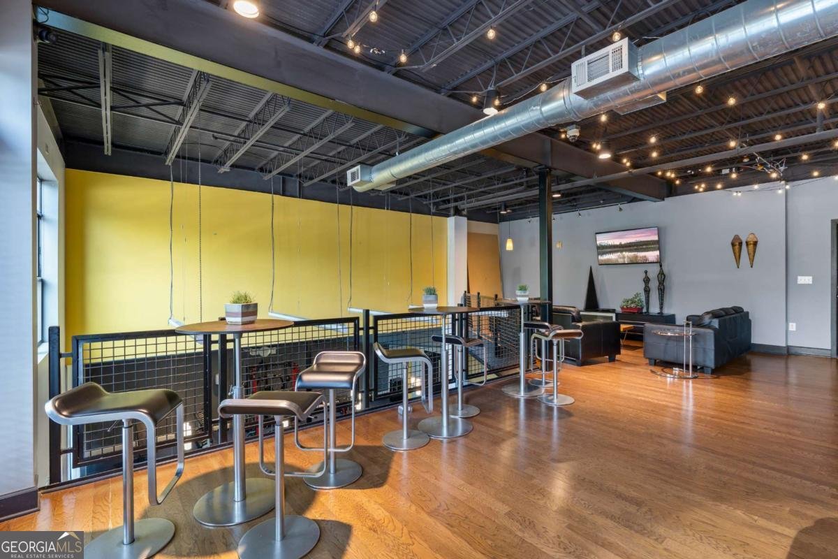 5300 Peachtree Road Atlanta - 35