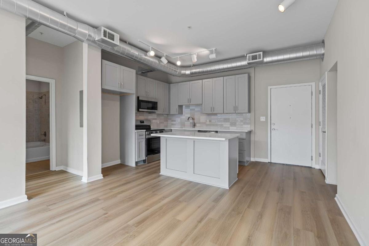 5300 Peachtree Road Atlanta - 4