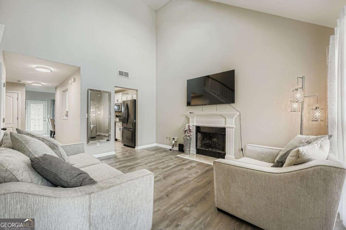 6854 White Walnut Way Braselton - 5