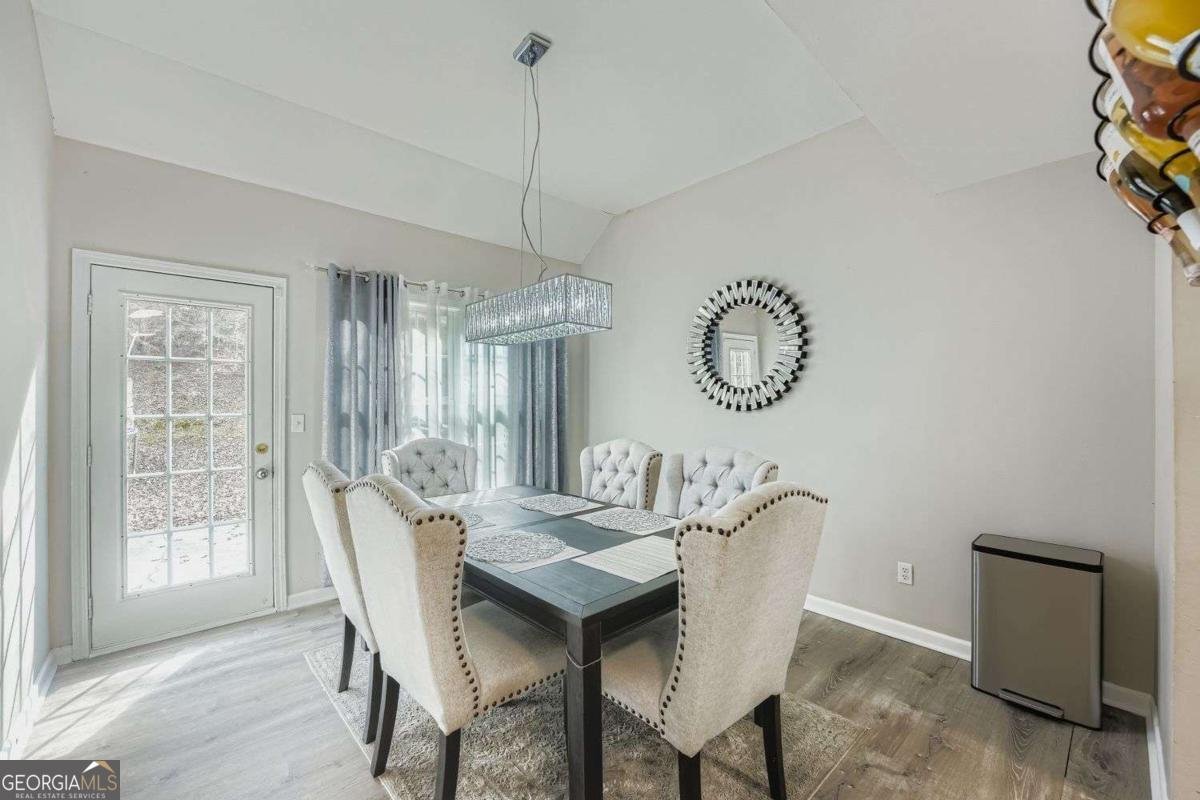 6854 White Walnut Way Braselton - 9