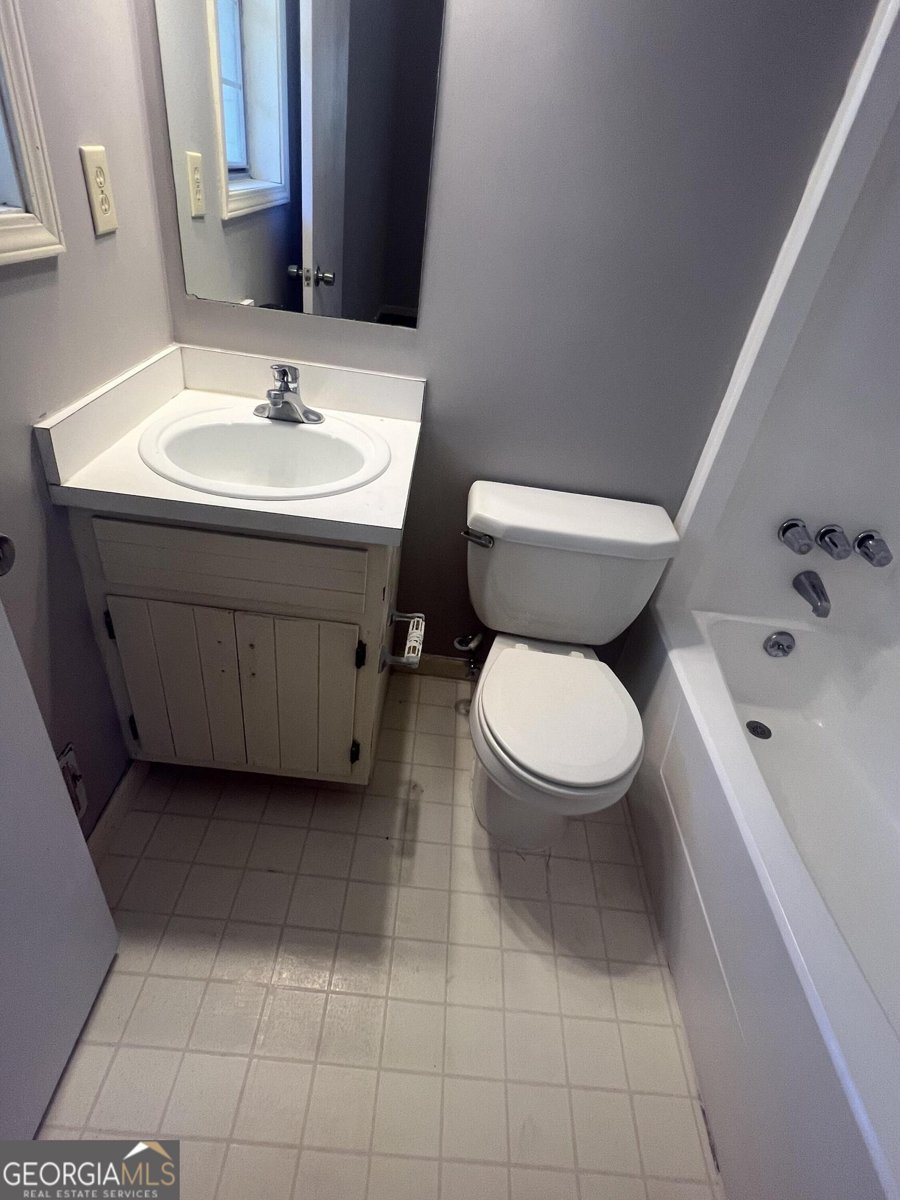 5633 Breezy Court Lilburn - 33