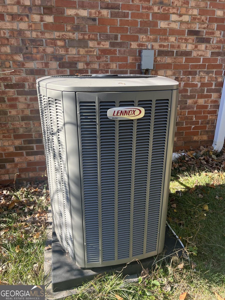 5633 Breezy Court Lilburn - 47