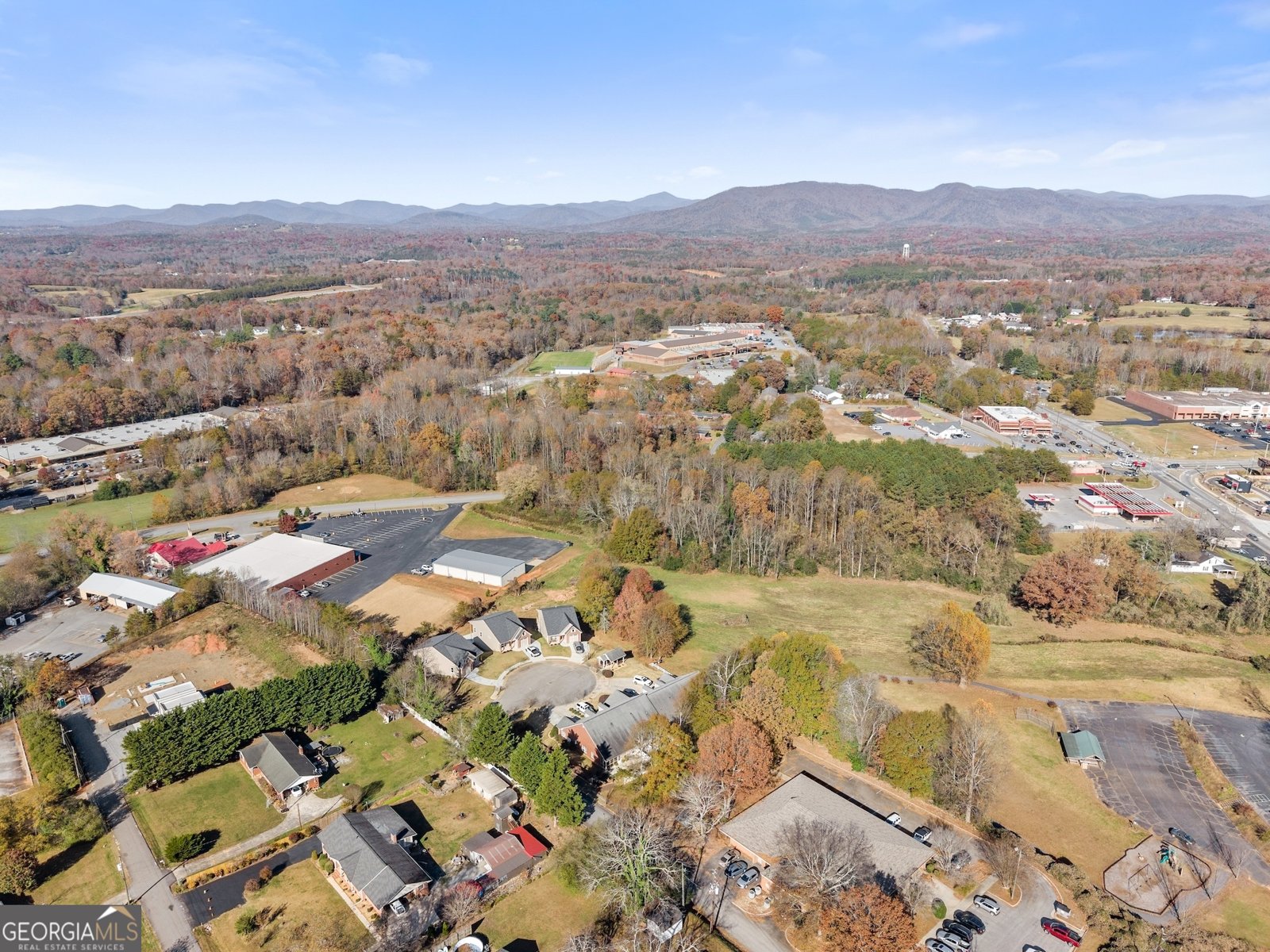 92 Colonial Drive Cleveland - 41