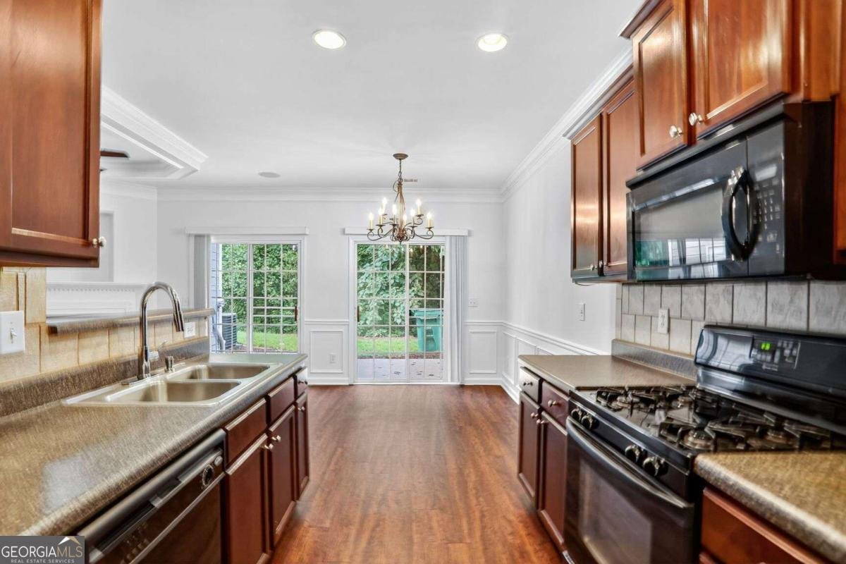 1794 Umberland Way Atlanta - 9