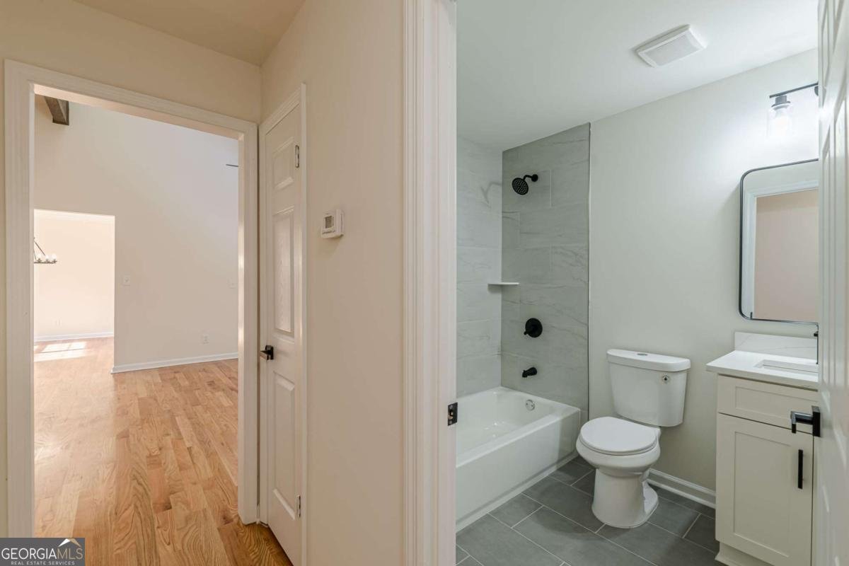 3262 Moravia Drive Lithonia - 33