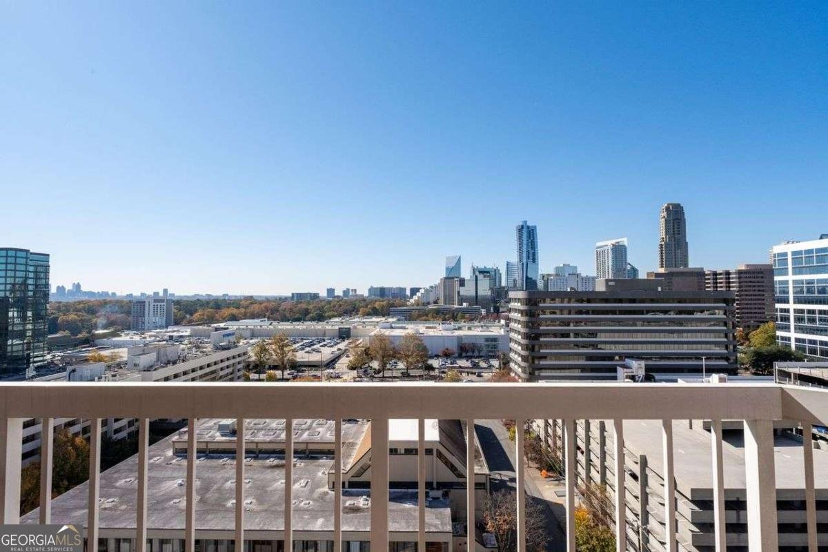 3435 Kingsboro Road Atlanta - 10