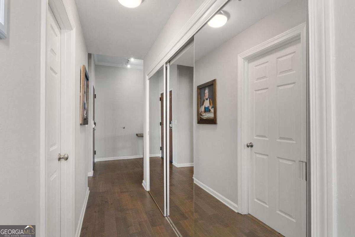 3435 Kingsboro Road Atlanta - 29