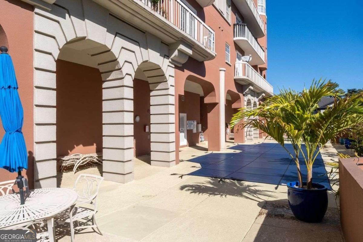 3435 Kingsboro Road Atlanta - 40