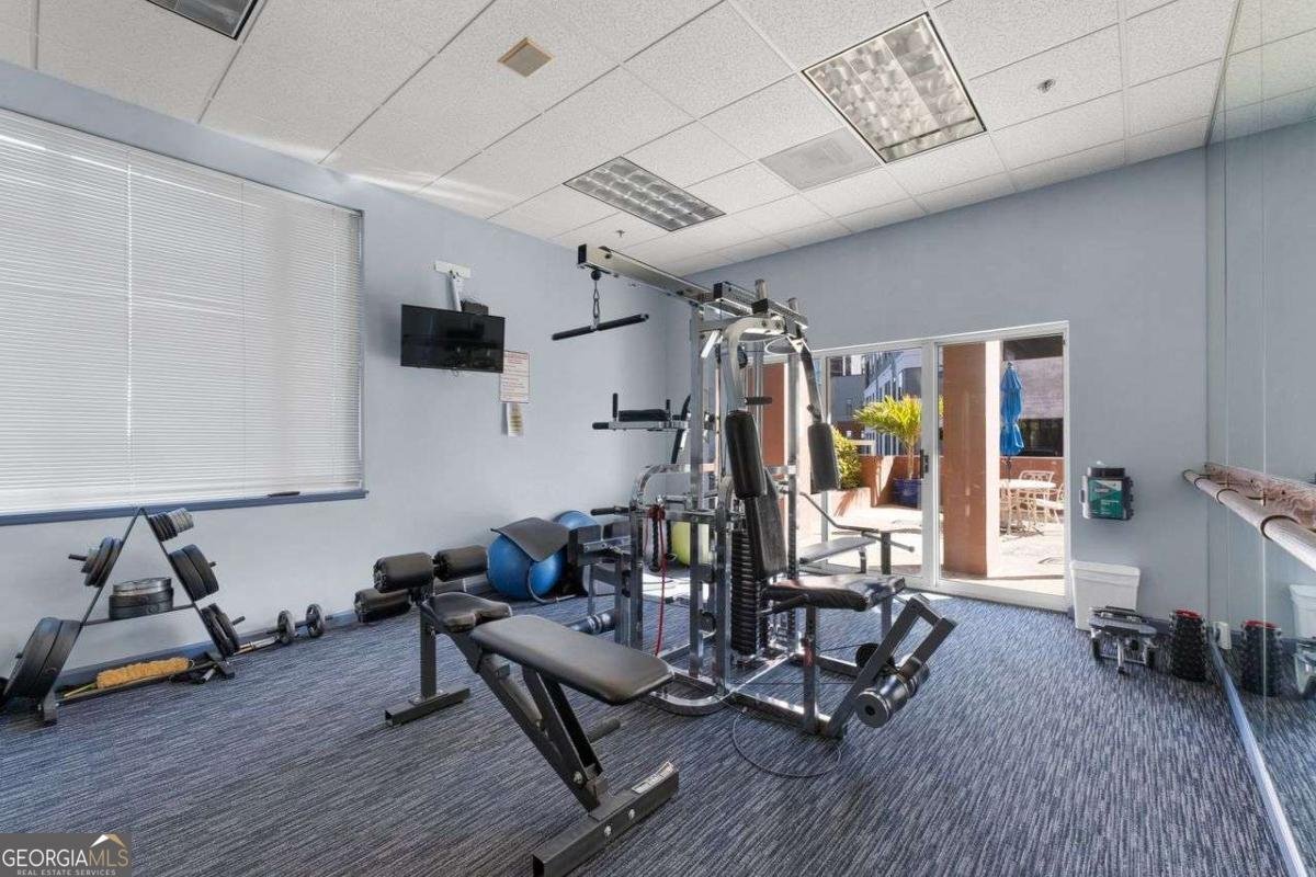 3435 Kingsboro Road Atlanta - 45