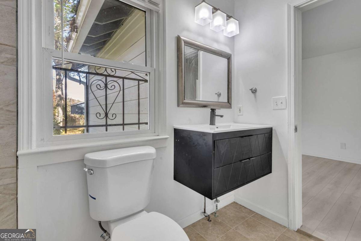 1579 Mozley Place Atlanta - 6