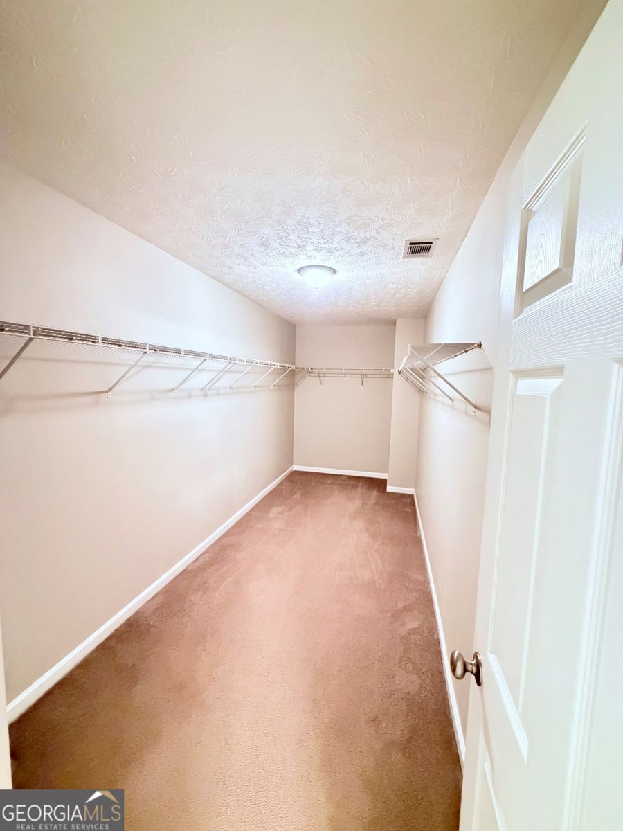 921 ROXEYWOOD Drive Winder - 35