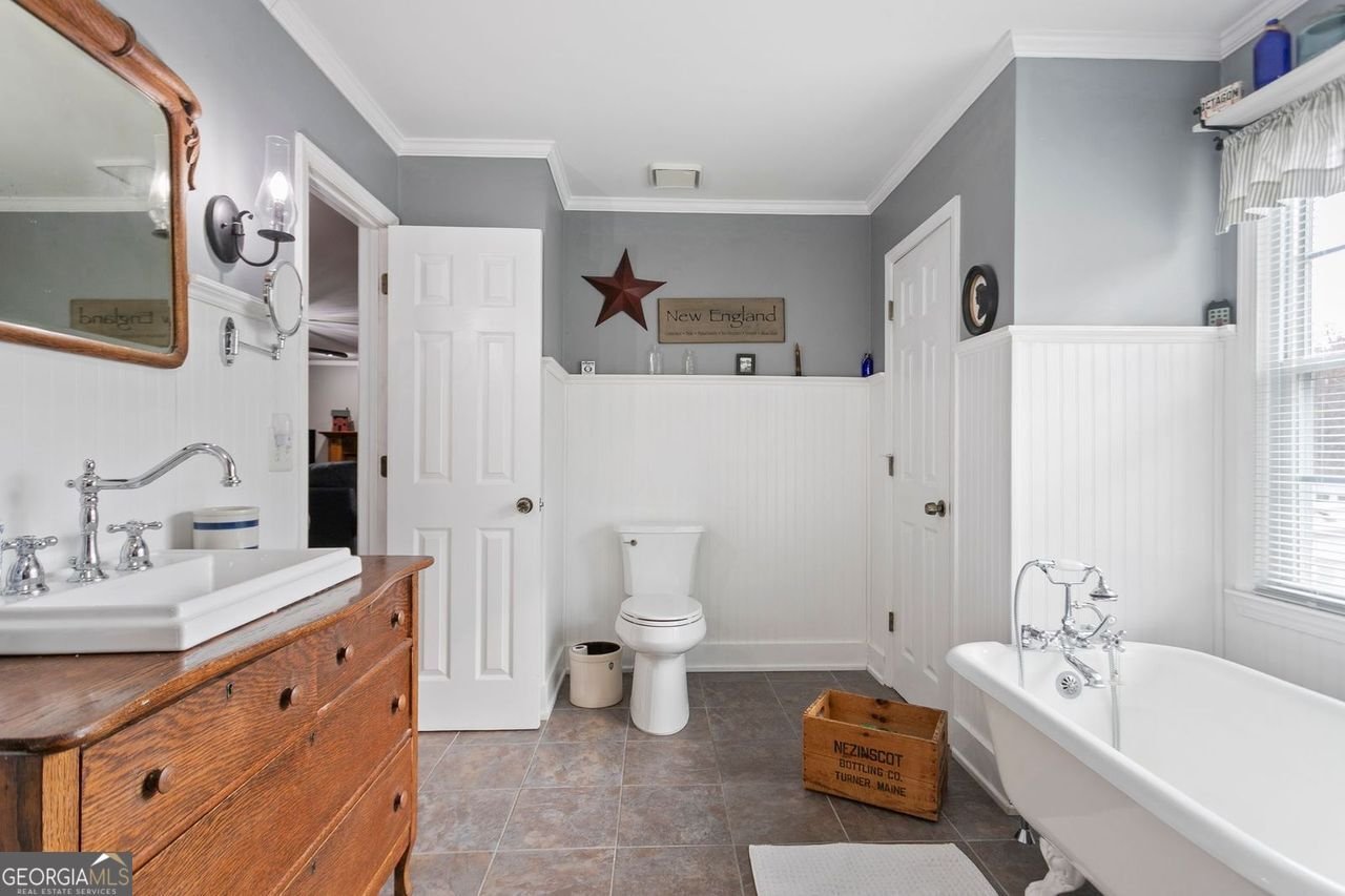 66 CHARLOTTE Place Hiram - 17