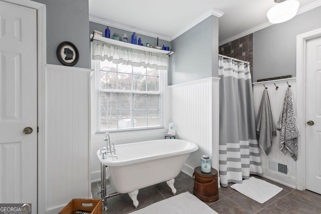 66 CHARLOTTE Place Hiram - 19