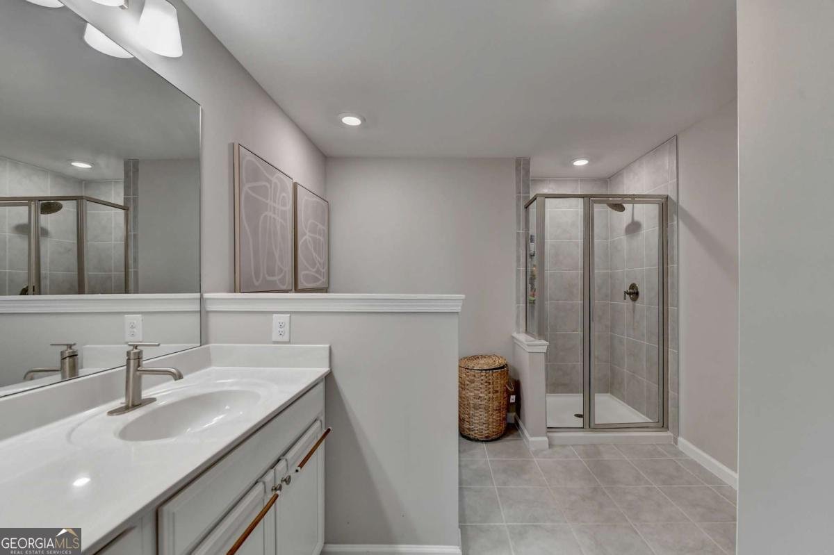 401 Northaven Avenue Suwanee - 21