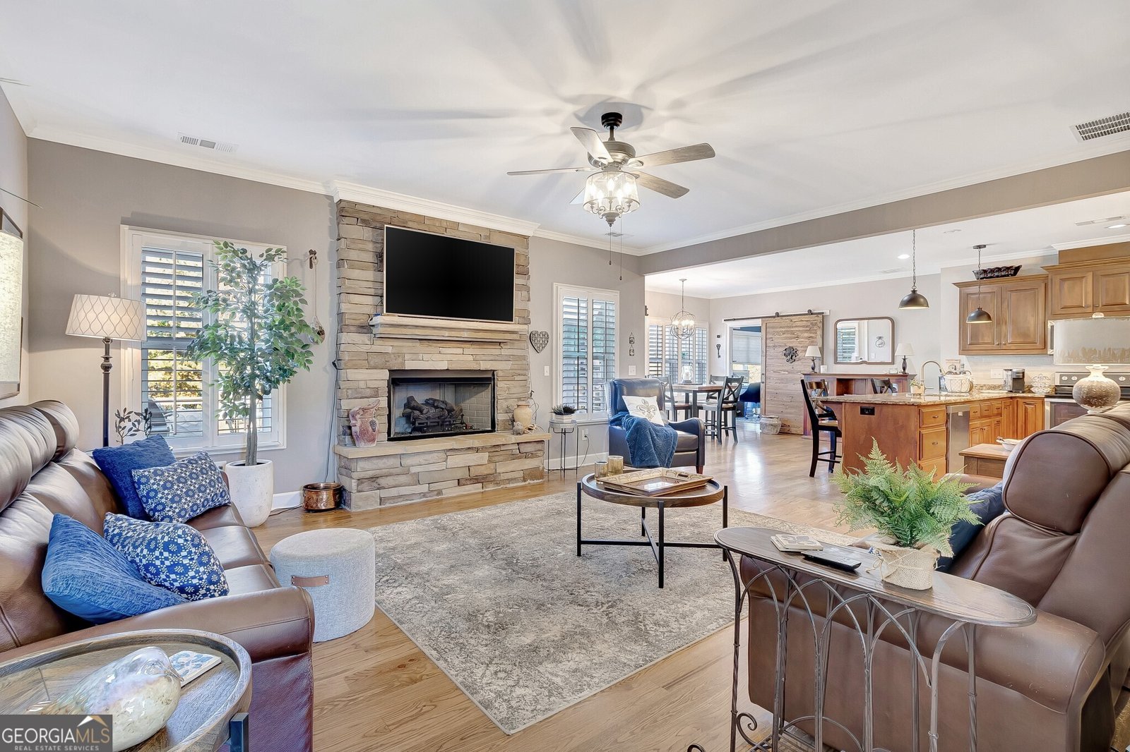 338 Forest Lane Woodbury - 23