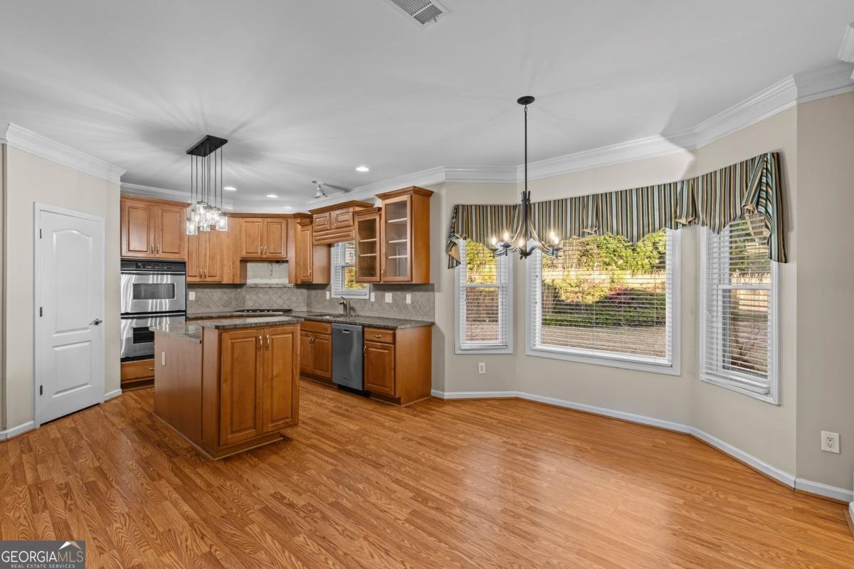 389 Young James Circle Stockbridge - 10